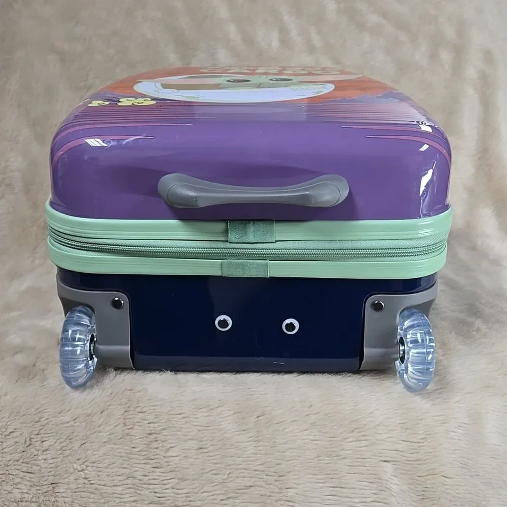 AMERICAN TOURISTER DISNEY STAR WARS HARDSIDE UPRIGHT 16